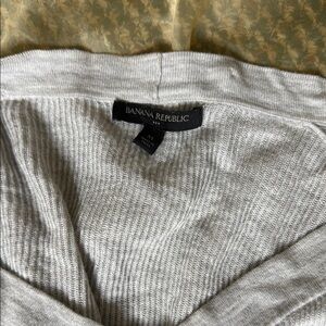 Banana Republic Light Gray Knit Top
